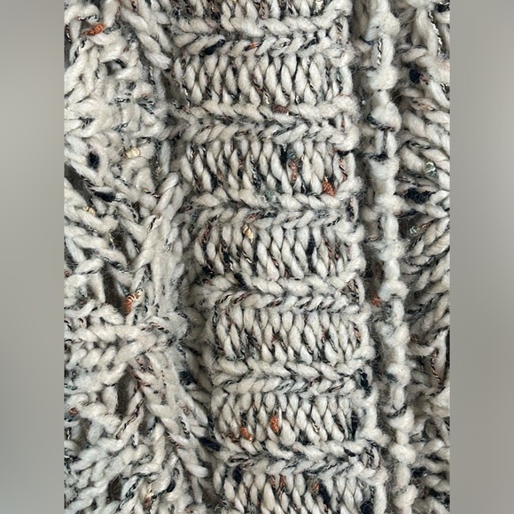 Speckled knitted loop scarf. Grey with burnt orange and black. - Picture 8 of 8